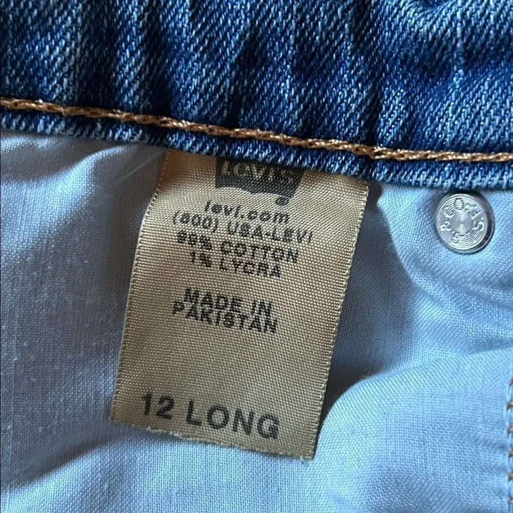 Levi’s 505 Straight Leg Jeans